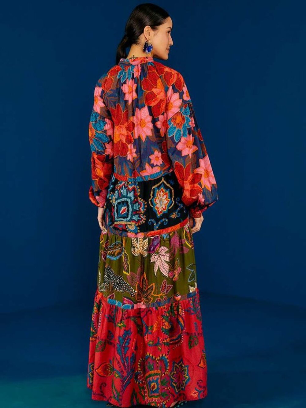 FARM Rio NWT Mixed Flower Prints Maxi Dress Multi S - Picture 2 of 10